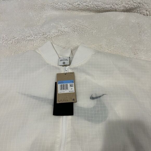 NWT‎ Nike Sportswear Woven Varsity Bomber Jacket DV7972-100 Women's Size Medium - Picture 3 of 8